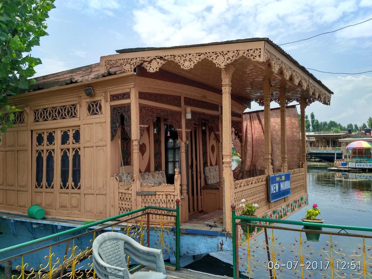 House Boat New Manora Bed & Breakfast Srīnagar Eksteriør bilde